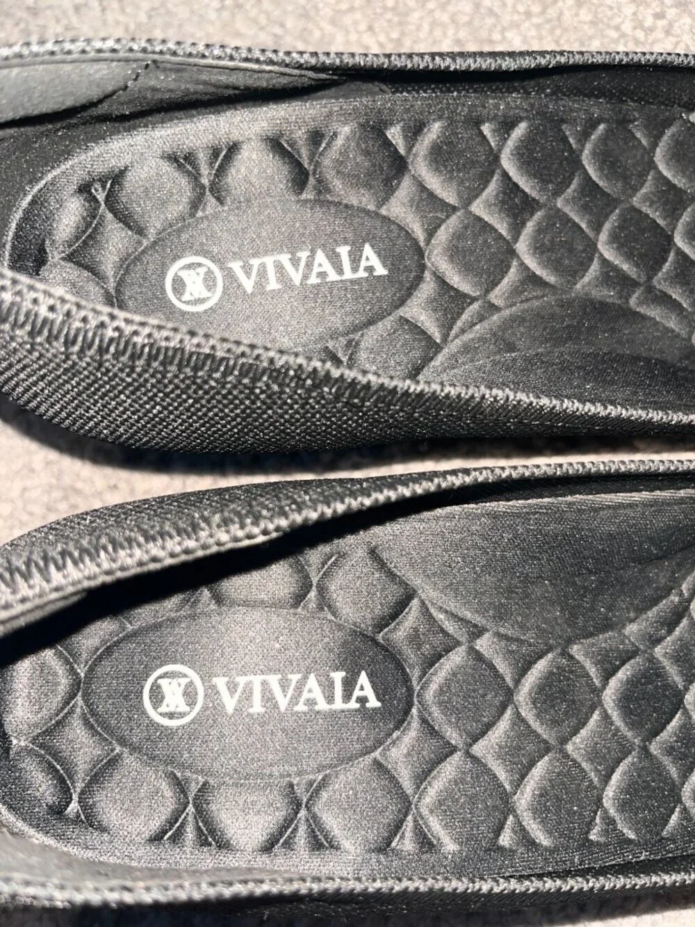 VIVAIA TAMIA WEDGE PRO ALMOND TOE PUMP WEDGE in BLACK - NEW WITHOUT BOX - 41.5